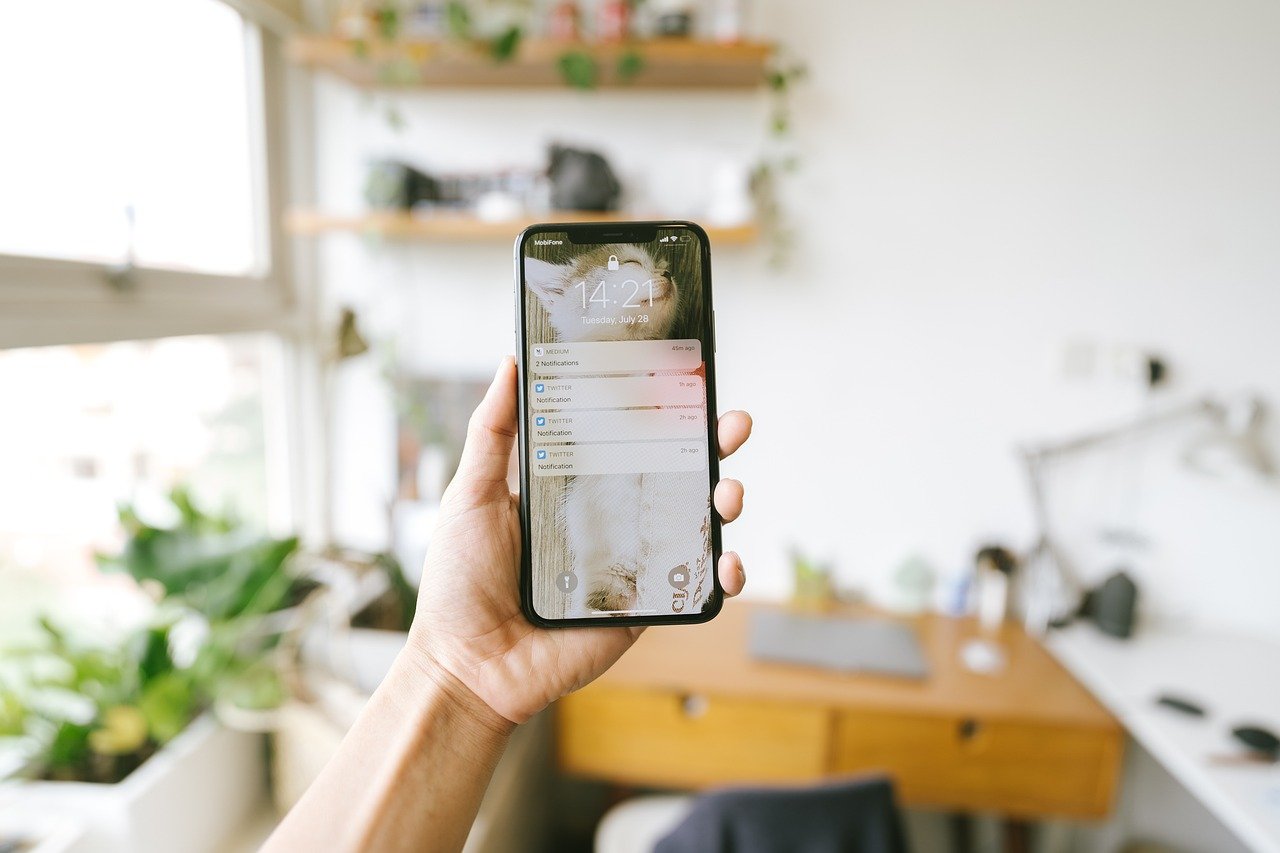 Silence Unnecessary Notifications (image credits: pixabay)