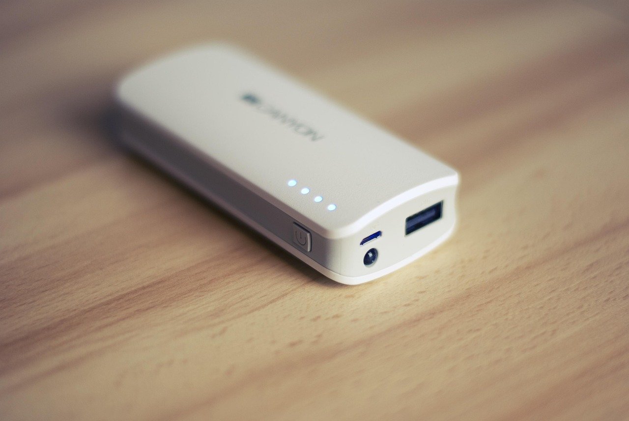 Carry a Power Bank for Peace of Mind (image credits: pixabay)