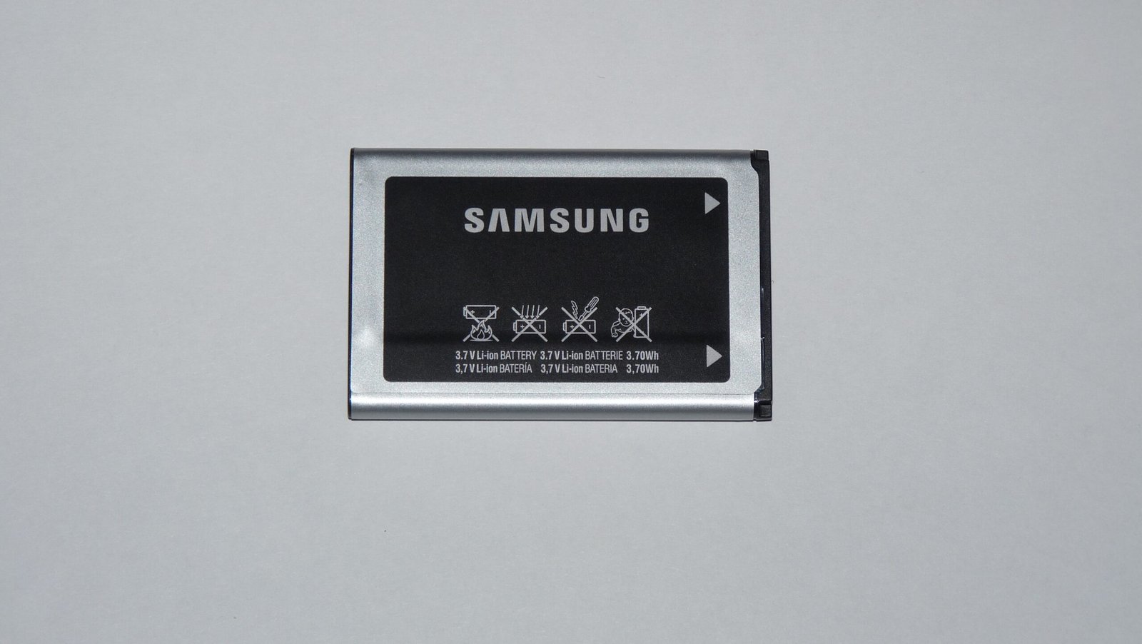 Temperature Can Make or Break Your Battery (image credits: wikimedia)